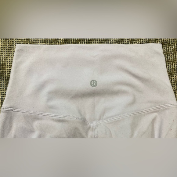 Lululemon Align Lavender Leggings, Sz 4, 4-way Stretch, High-Rise, Buttery Soft - Picture 4 of 8